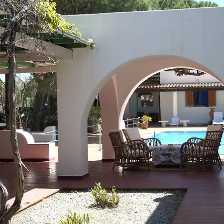 Saracina Hotel Vulcano (Isola)