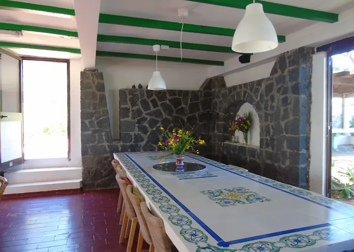 Hotel Saracina Vulcano (Isola)